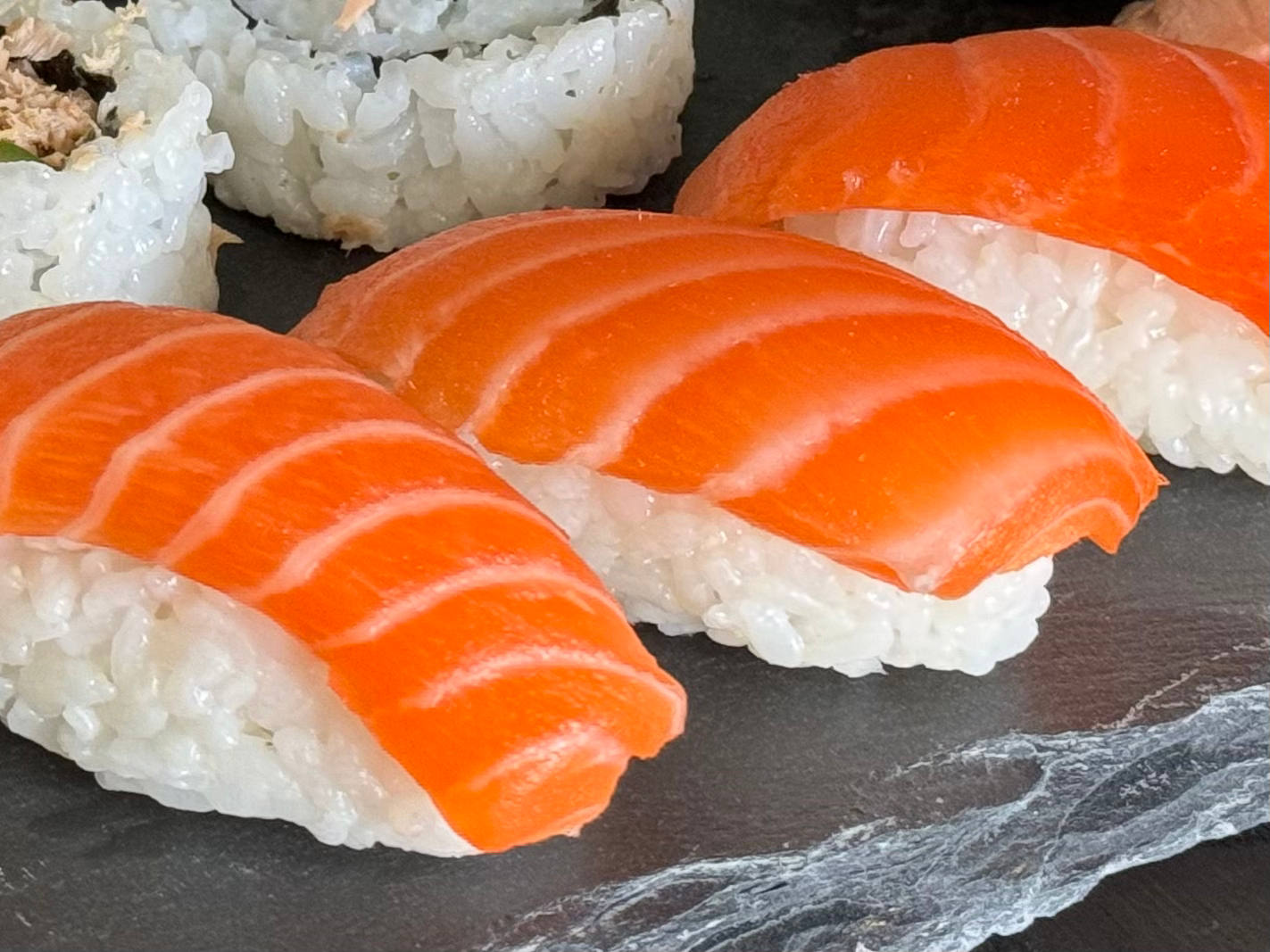 Nigiri de Salmón